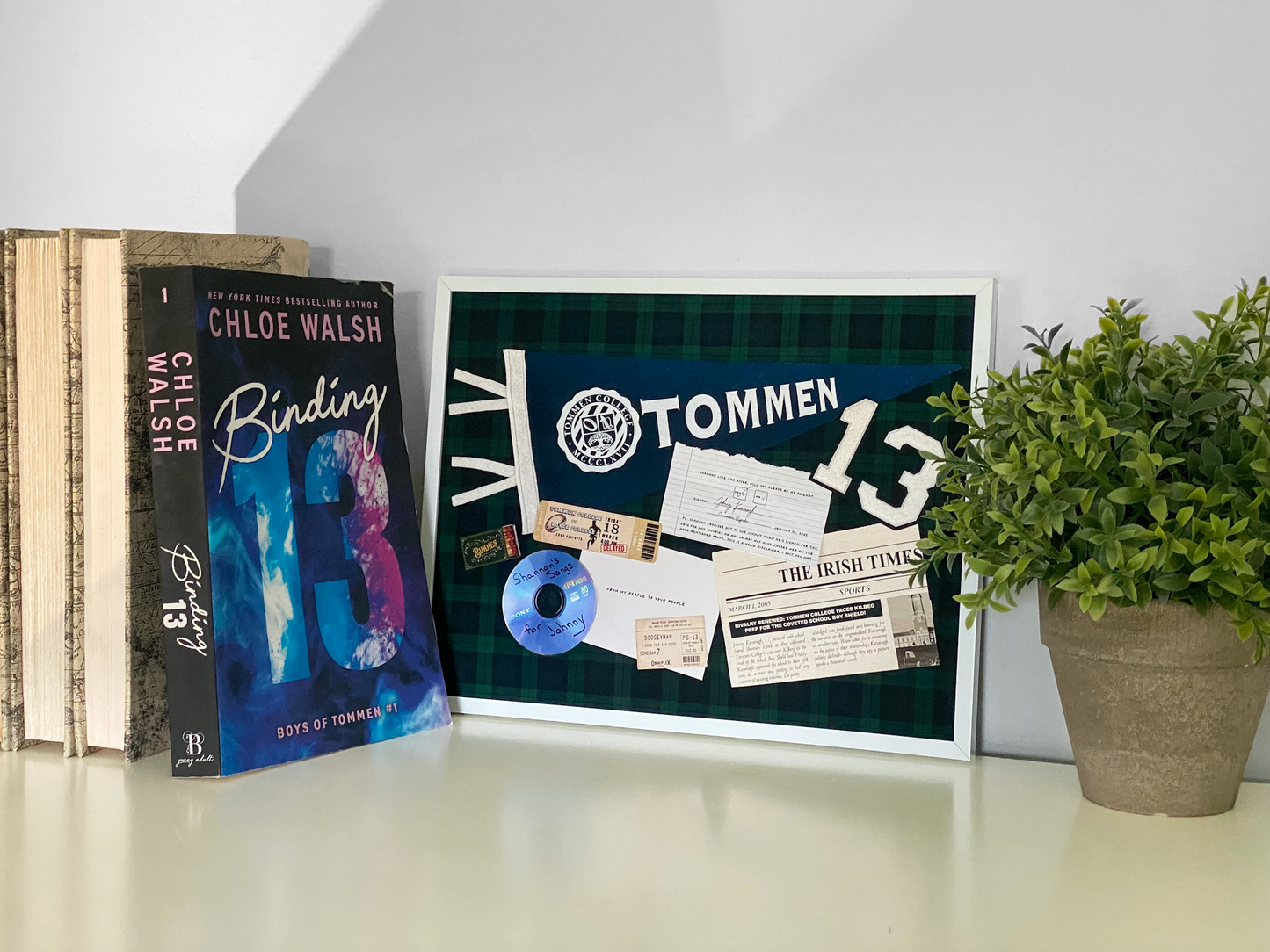 Keepsakes of 13 Art Print