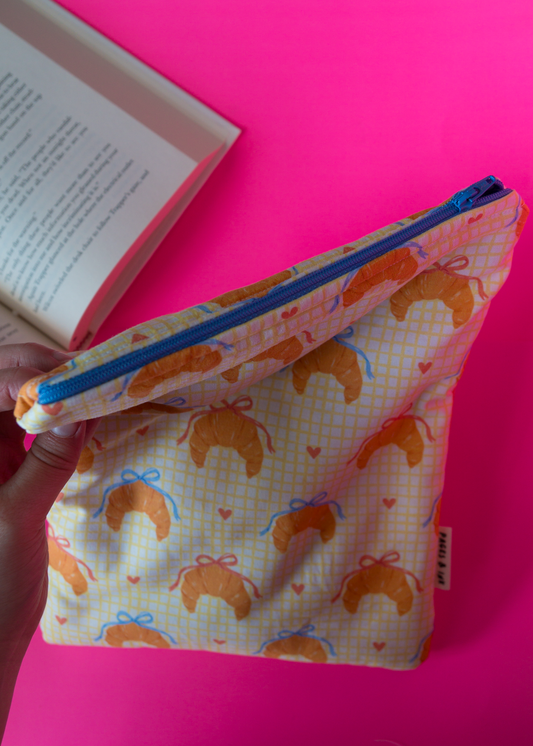 Croissants & Bows Book Sleeve