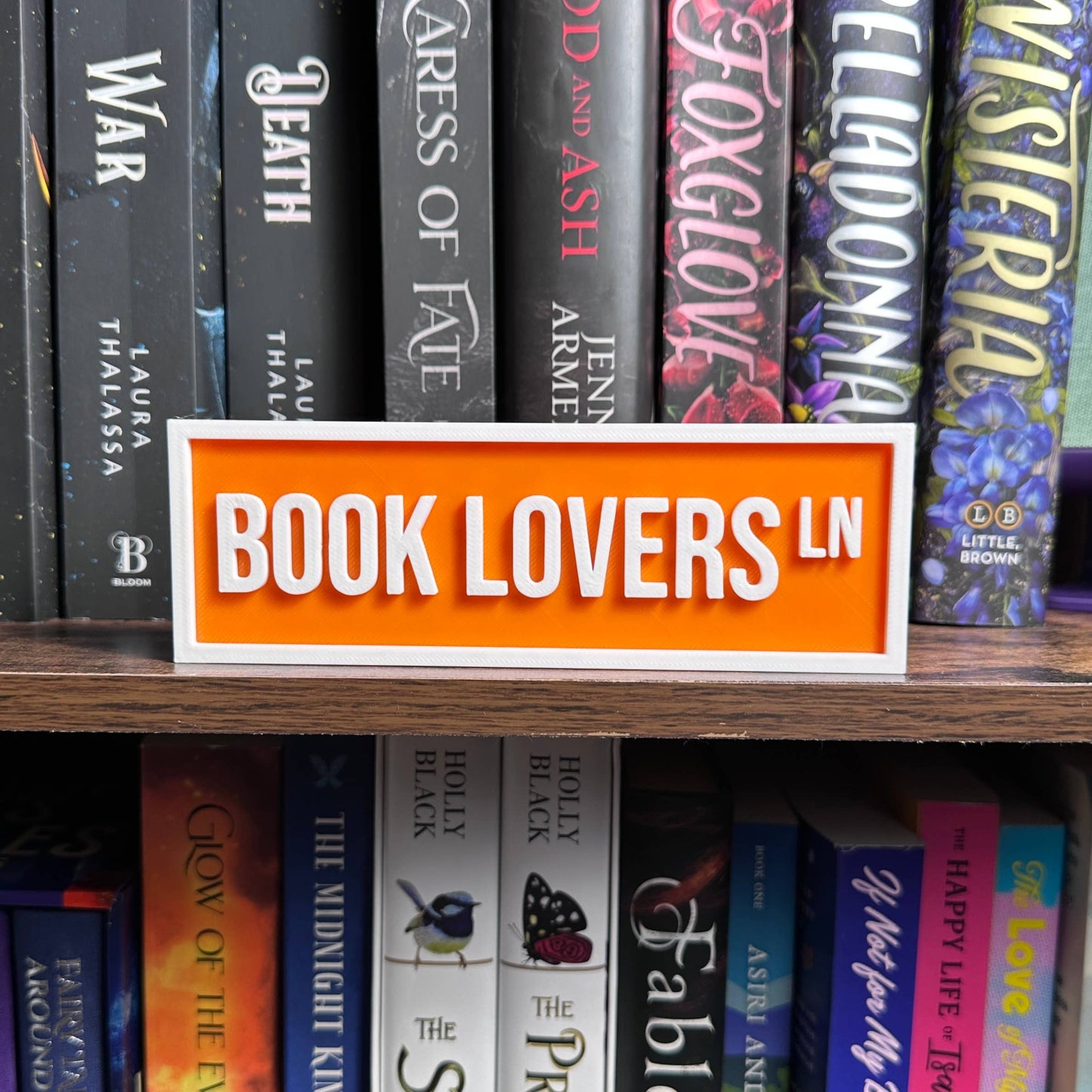 Book Lovers Street Sign | Bookshelf Decor