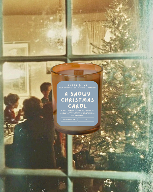 A Snowy Christmas Carol: Snow & Pine Candle