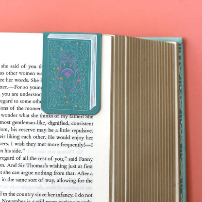 Book Covers Magnetic Bookmark Set