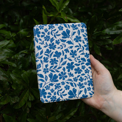 Porcelain Floral Clear Back Kindle Case | Bookish & Reading
