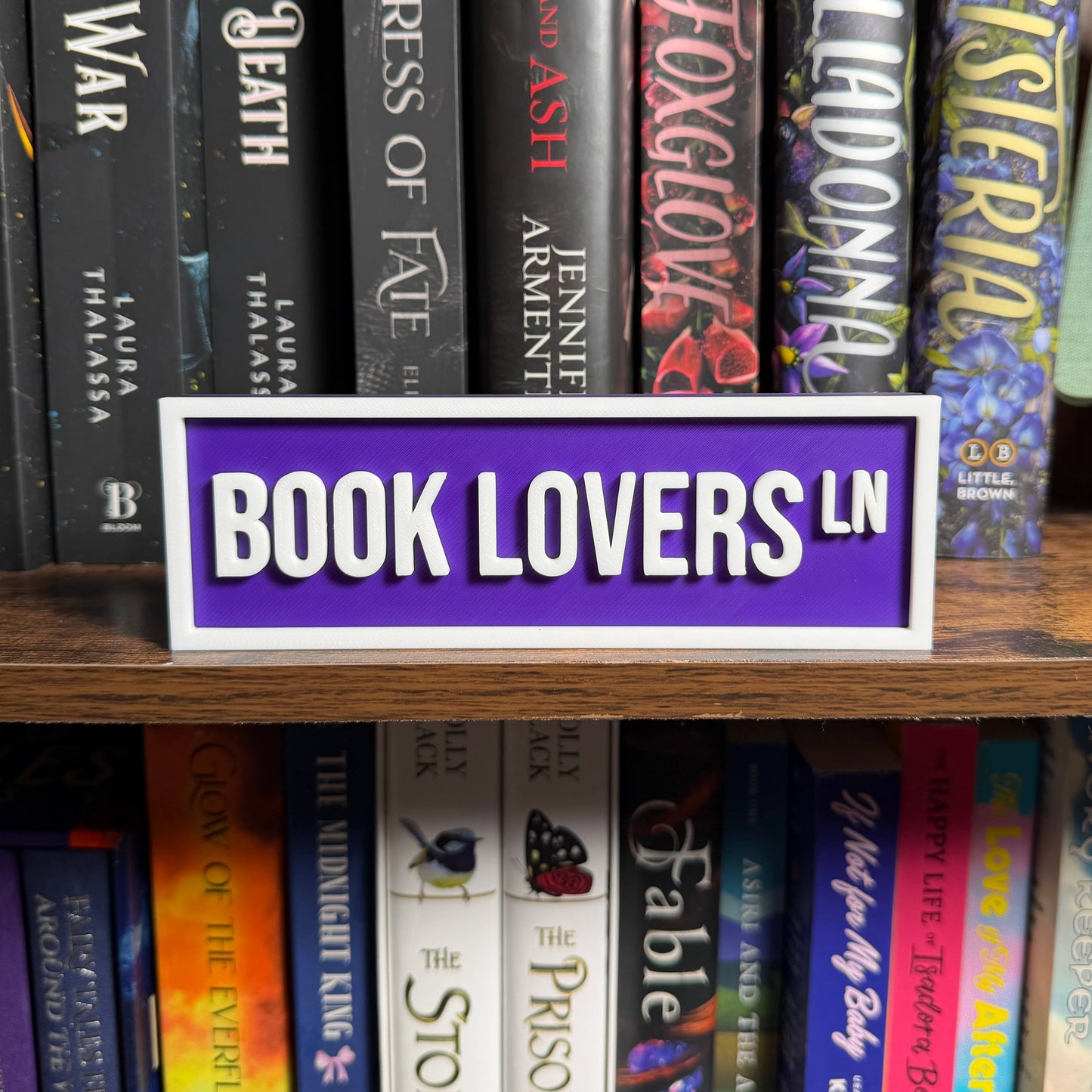 Book Lovers Street Sign | Bookshelf Decor