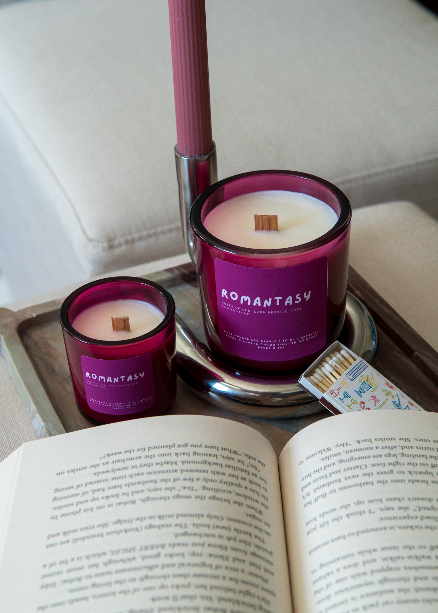 Romantasy: Berries & Tobacco Candle