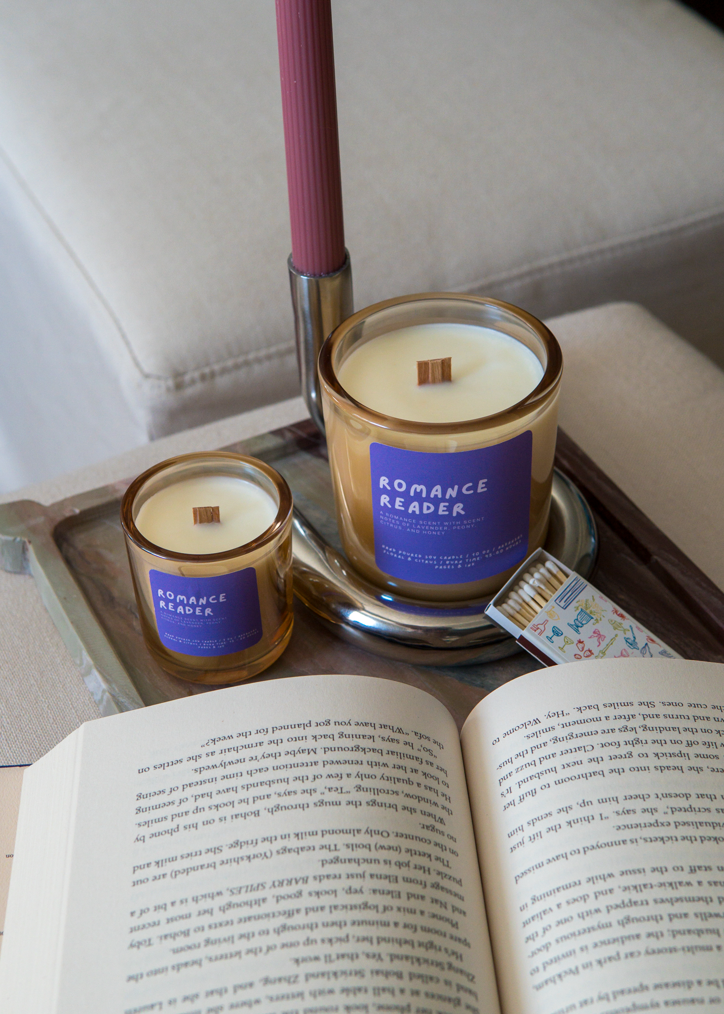 Romance Reader: Citrus & Floral Candle