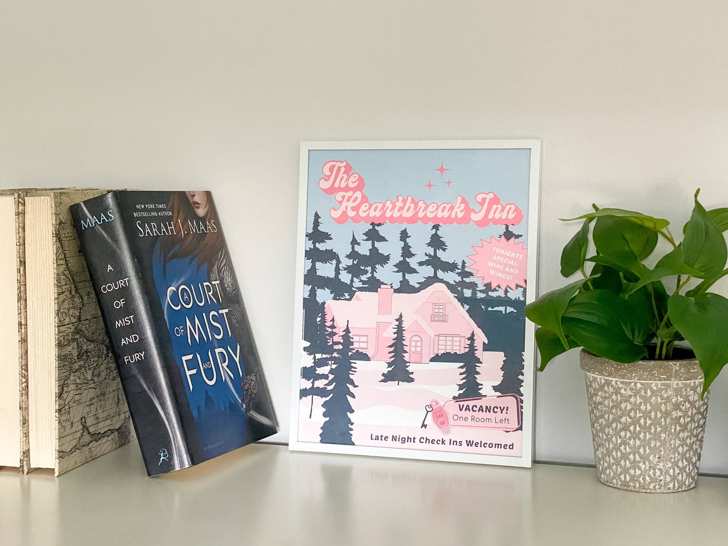 Heartbreak Inn Art Print