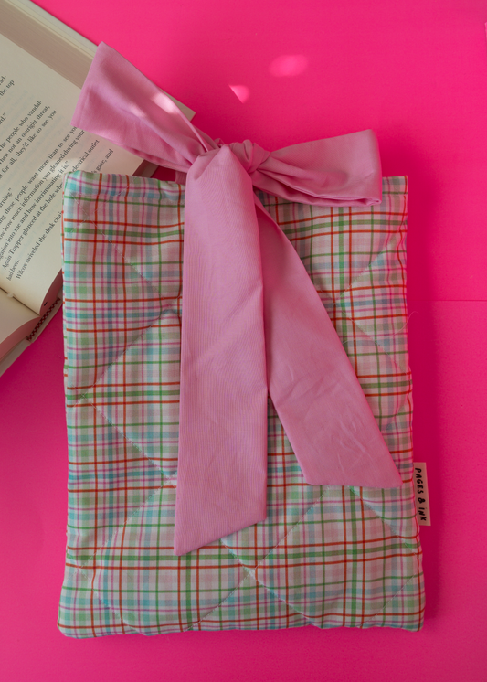 Yrene's Quilted Book Sleeve