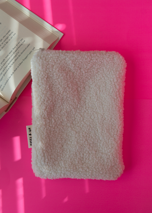 Sherpa Teddy Kindle Sleeve